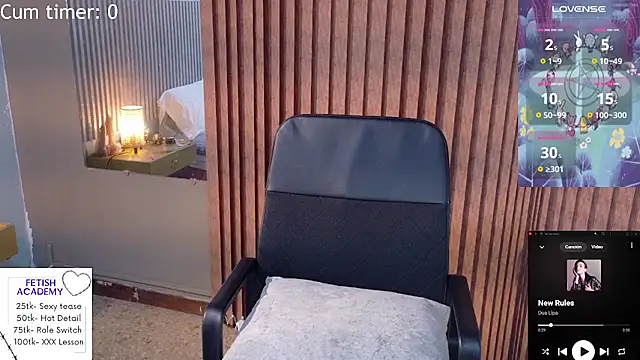 Eli666uwu Chat XXX in diretta