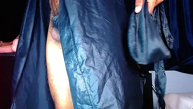 Chatroom XXX en direct de the_dog_lian