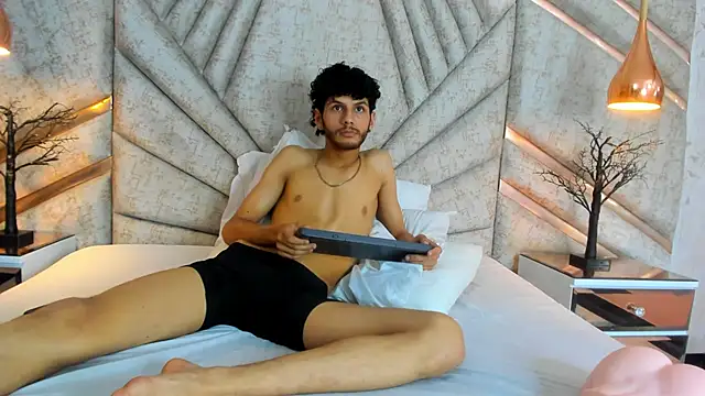 LuckySammer Live XXX-Chat