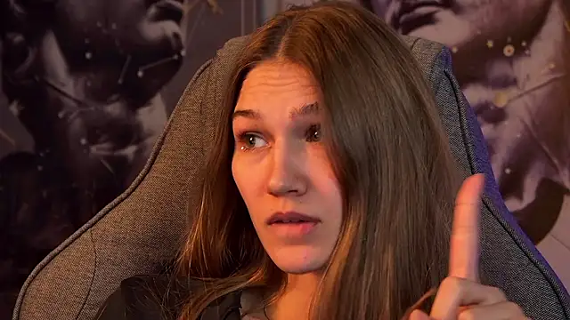 Sweet_Emilya's Live XXX Chat