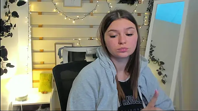 دردشة Josephine_Kiss الجنسية المباشرة