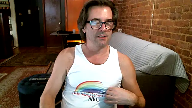 Johnny_Bottoms: онлайн-секс-чат