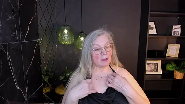 Онлайн чат XXX NataliMellow