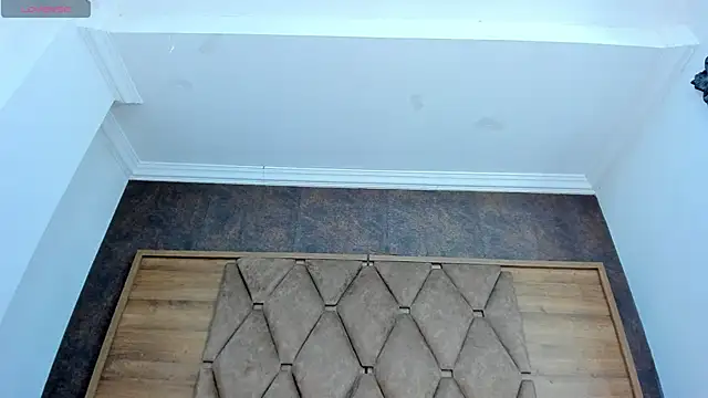 AudreyHayworth Adlı Modelin Canlı XXX Sohbeti