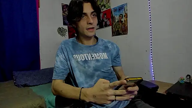 Chat +18 de golden_ryyan ao vivo