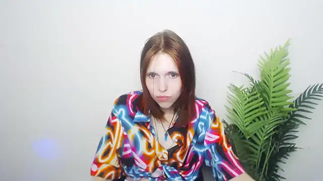 XXX chat uživo modela GuessMe___