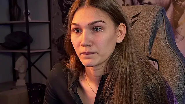 Sweet_Emilya's Live XXX Chat