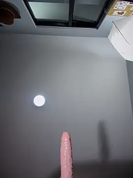 XXX chat uživo modela serena_willow