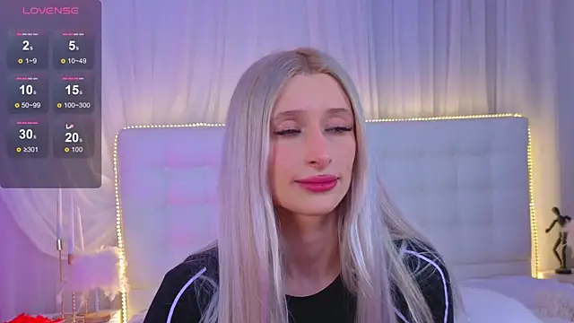 دردشة Monica_Leen الجنسية المباشرة