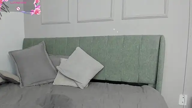 Sussanewolf's Live XXX Chat