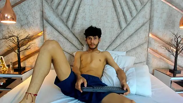 Pokazy przed kamerką – LuckySammer