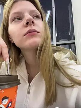 MaryHiggins Chat XXX in diretta