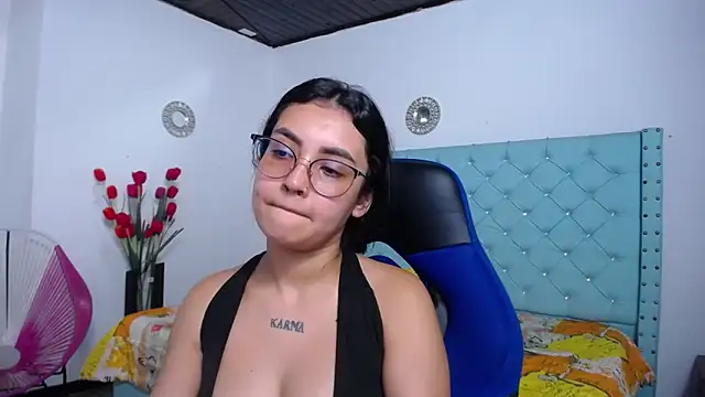 kathe-mills235's Live XXX Chat