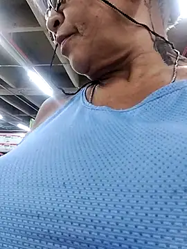 DirtyBIianca's Live XXX Chat