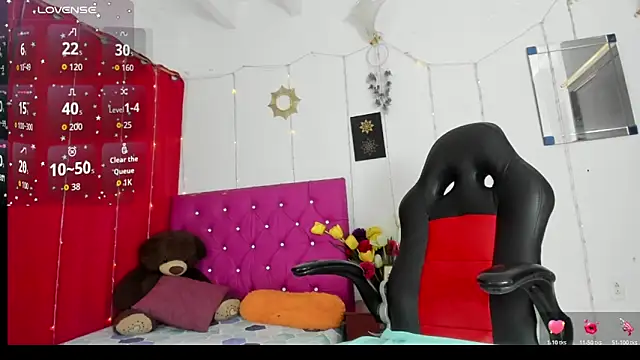 Sara-Maalouf's Live XXX Chat