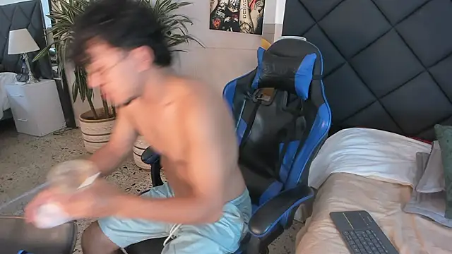 kai_stornのライブXXXチャット