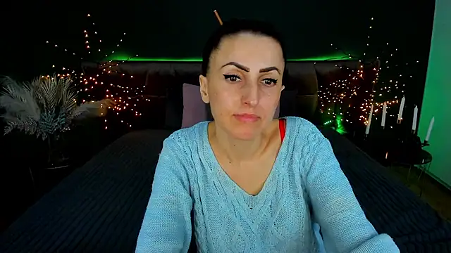 Chat +18 de Rebecca_Diamond ao vivo