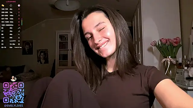 عرض كام DarlineBrustera