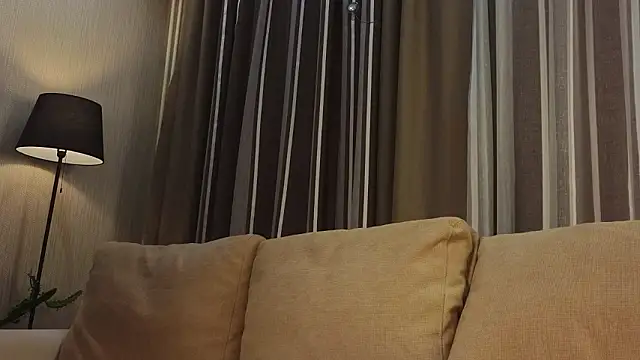 Chatroom XXX en direct de KirstinMcgeady