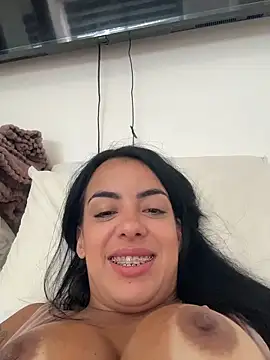 Chatroom XXX en direct de Srta_Jhenny