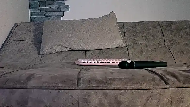 JustClaree: онлайн-секс-чат