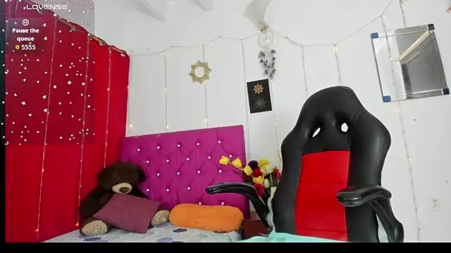 Sara-Maalouf 라이브 XXX 채팅