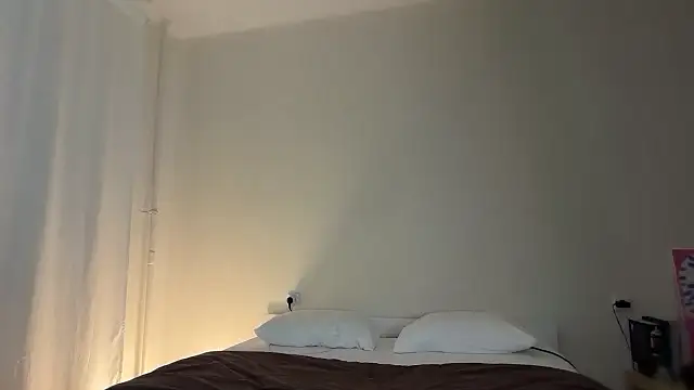 XXX chat uživo modela Milky___Way