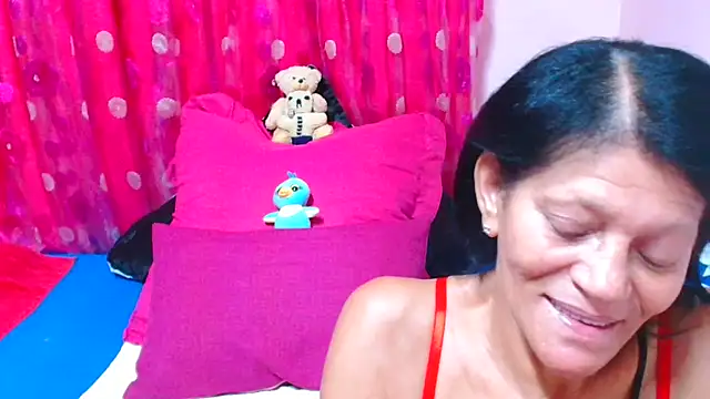 SLUTTYROXYのウェブカメラショー