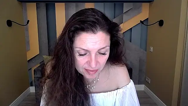 EllaLong live XXX chat