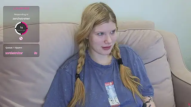 XXX chat uživo modela gertanord