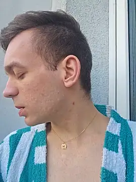 nickdtr23のライブXXXチャット