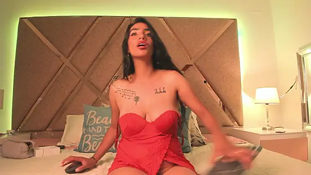 Tashi7 Adlı Modelin Canlı XXX Sohbeti