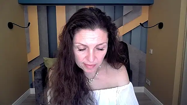 Chat XXX en directo de EllaLong