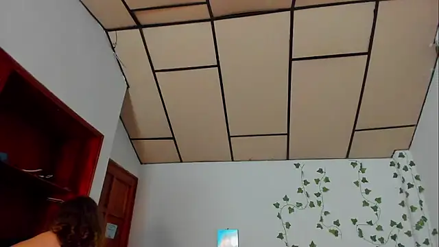 fulfill_fantasies1's Live XXX Chat