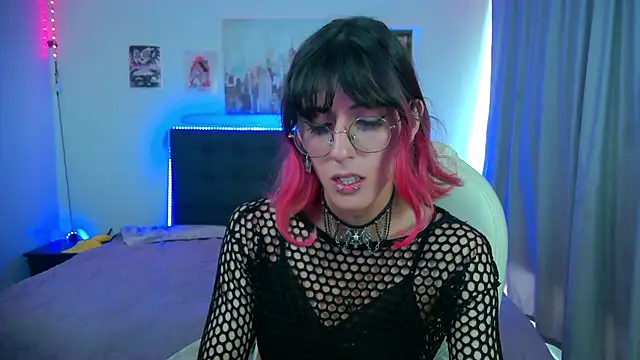 goth_minerva Adlı Modelin Web Kamerası Şovu