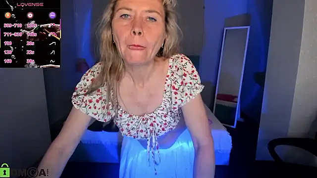 Carla_Vogue's Live XXX Chat