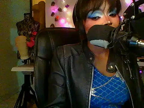 Anaconda2350's Live XXX Chat