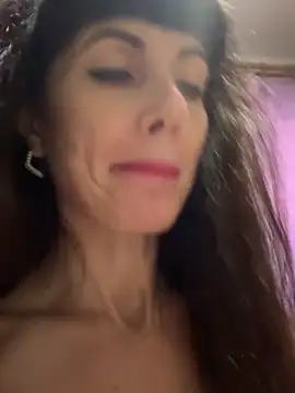 LadyLuxLover Live XXX-chat