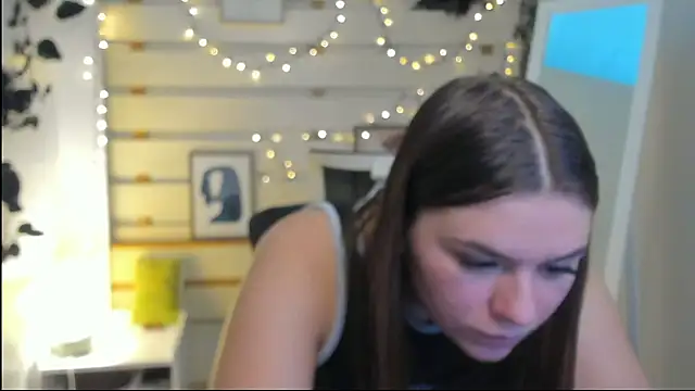 Josephine_Kiss Live XXX-Chat