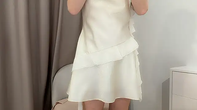 ShySchoolGirl's Live XXX Chat