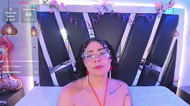 antonelllepiercee – Live XXX-chat