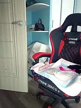 Hott_baby Chat XXX in diretta