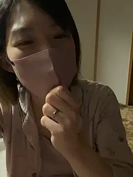 Онлайн чат XXX usako_2025