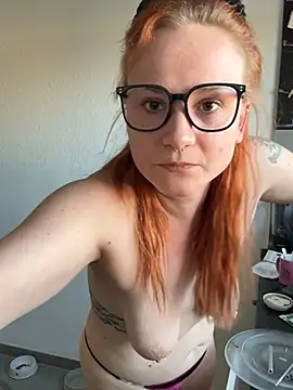 Fiebie_licios Chat XXX in diretta