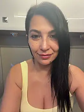 Cataleya80 Chat XXX in diretta