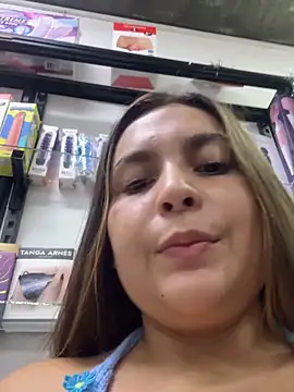 sofiafantasy Adlı Modelin Canlı XXX Sohbeti