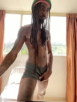 Pertunjukan Kamera Web Malkon_Big