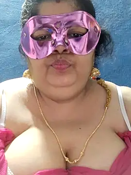 tamilthanushri: онлайн-секс-чат