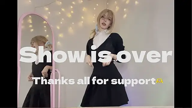 แชท XXX สดของ sweetuniporn