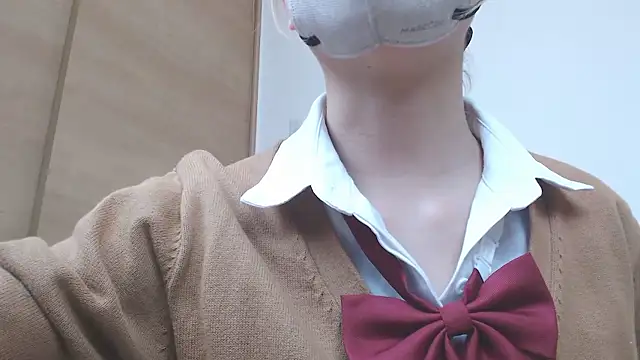 Chat +18 de yuna_rin ao vivo